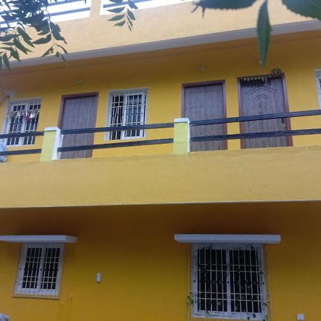 Thendral Hostel Monthly Rental ポンディシェリ エクステリア 写真
